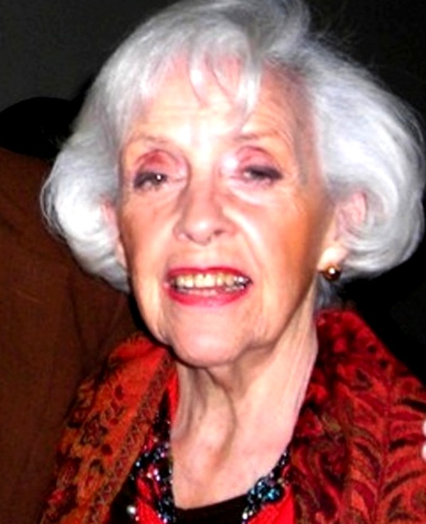CARMEN BARROS MUCHO M S QUE MARIANELA Candilejas cl CARMEN BARROS MUCHO M S QUE MARIANELA Candilejas cl